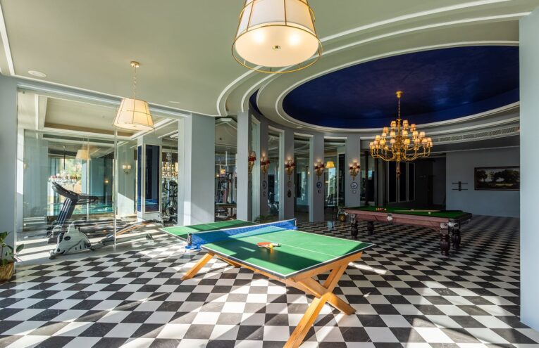 Table-Tennis-in-Clubhouse